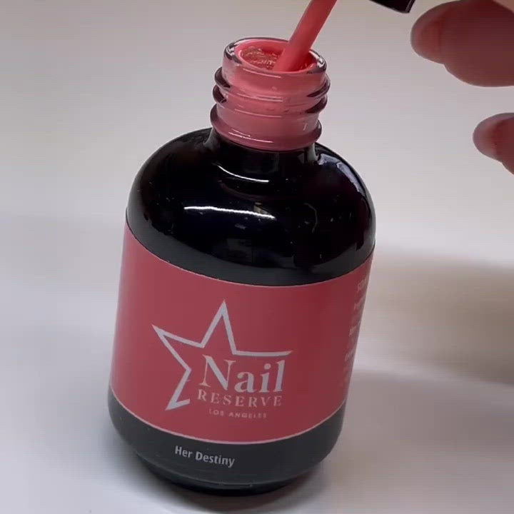 video swatch of Her Destiny soak-off gel polish