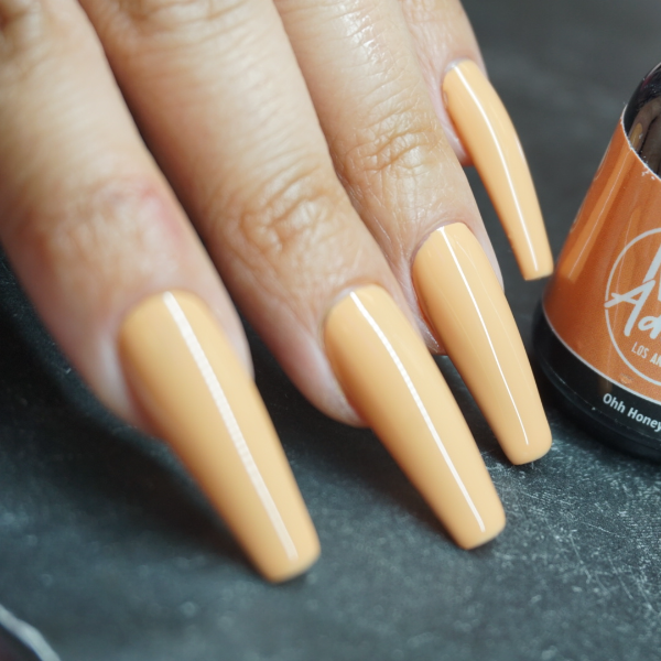 Manicure of Ohh Honey soak-off gel polish