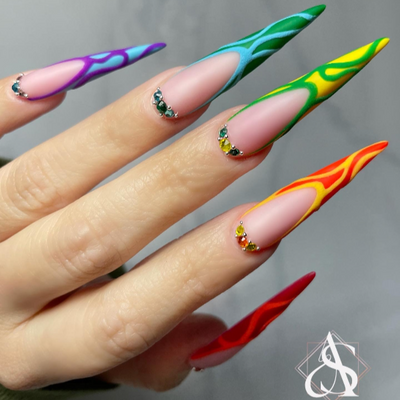 Manicure of Spicy Sahara soak-off gel polish