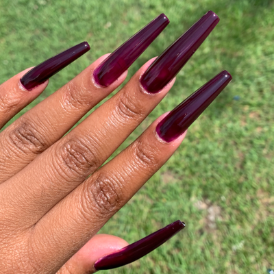 Manicure of Majestic Love soak-off gel polish